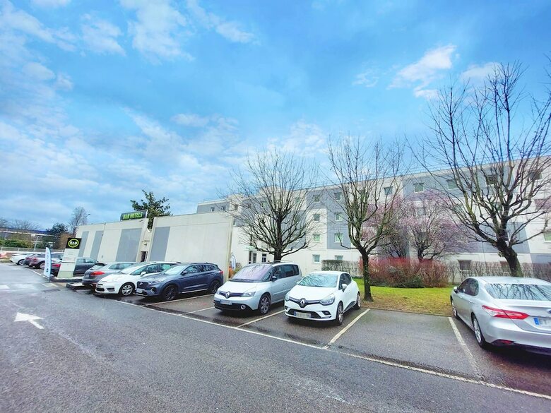 B&B Hotel Orly Rungis A�roport