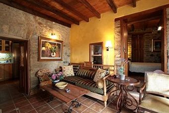 Villa Dorovinis Country Houses