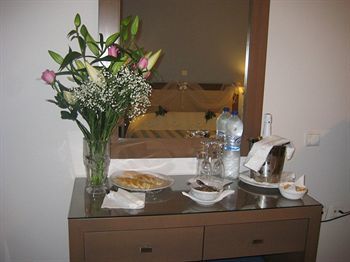 Aparthotel Philoxenia Hotel
