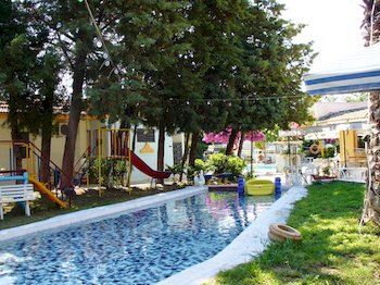 Hotel Gnest Apartments