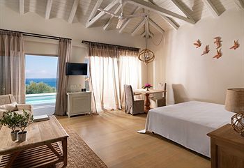 Hotel Camvillia Resort