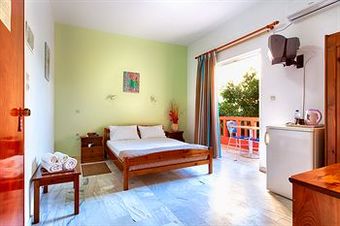 Apartamento Revekka Rooms Bed & Breakfast