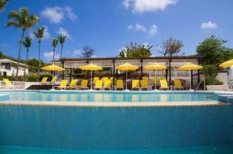 Hotel Romora Bay Resort & Marina