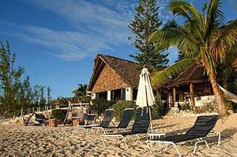 Hotel Fernandez Bay Village