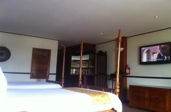 Bougainvillier Hotel  And� Re