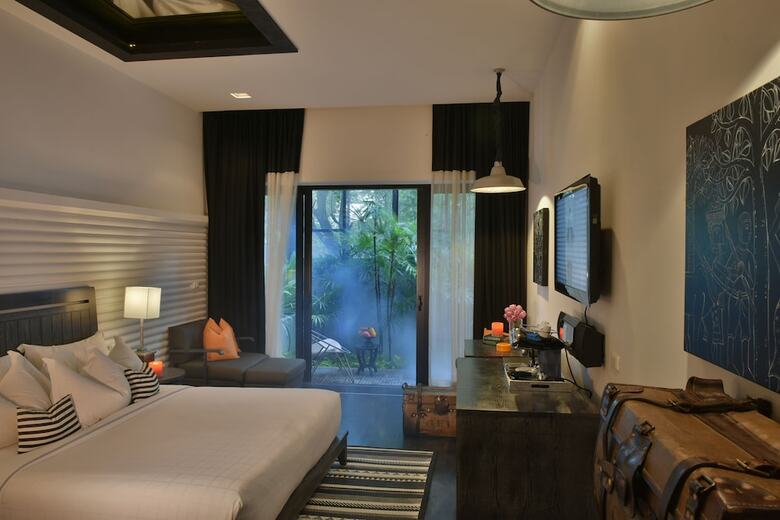 Hotel Shinta Mani Club
