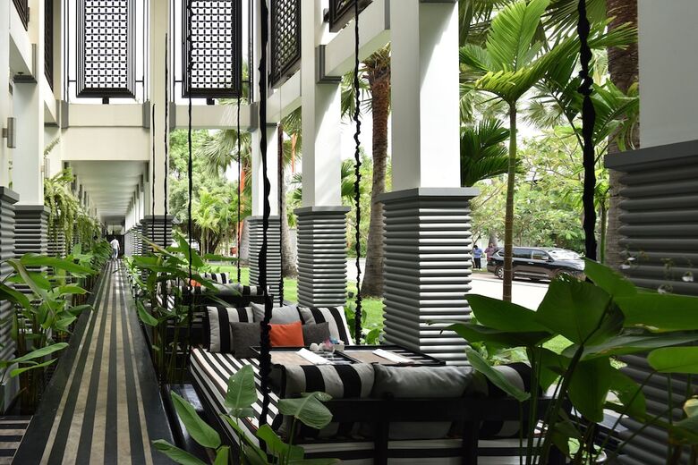 Hotel Shinta Mani Club