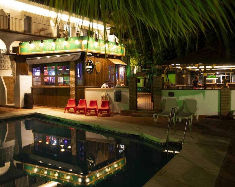 Hotel Zen Airport