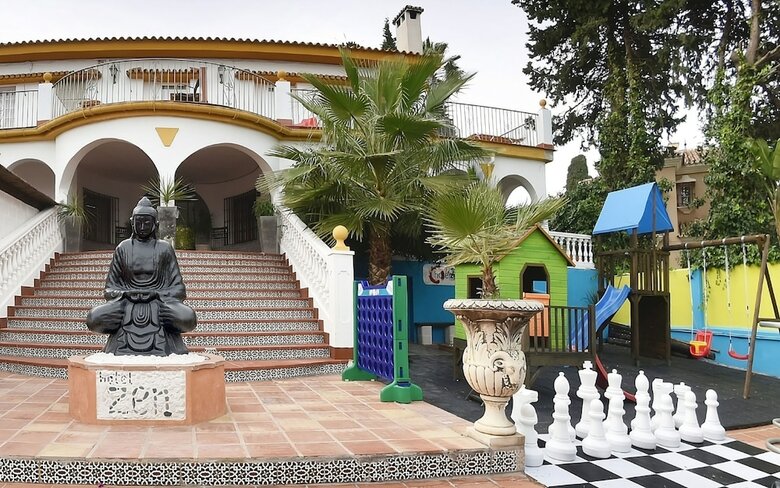 Hotel Zen Airport