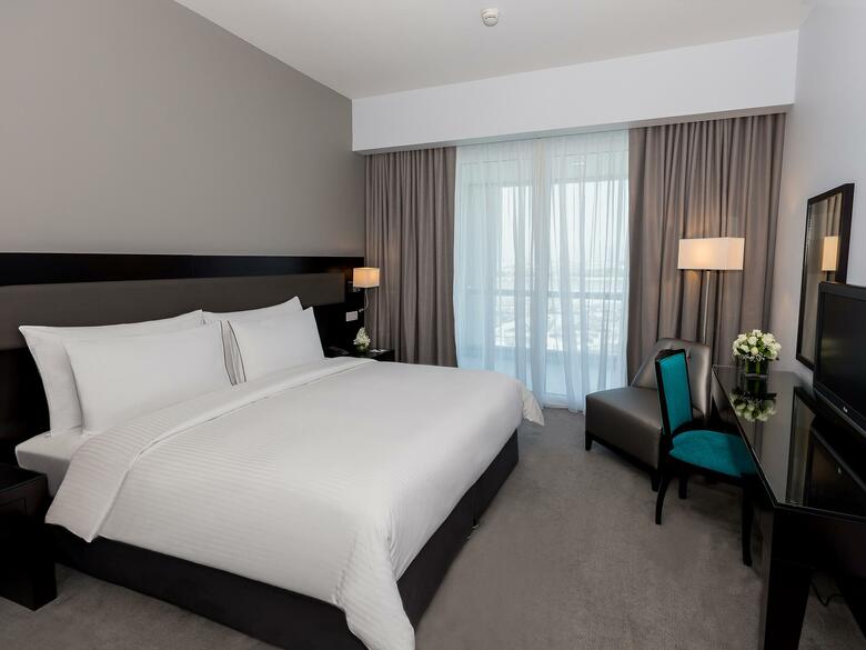 Flora Creek Hotel Apartments