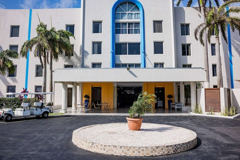 Hotel Brickell Bay Beach Club Aruba - Adults Only