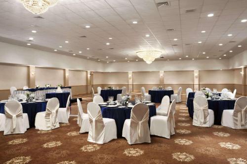 Travelodge Hotel Ottawa & Conference Centre