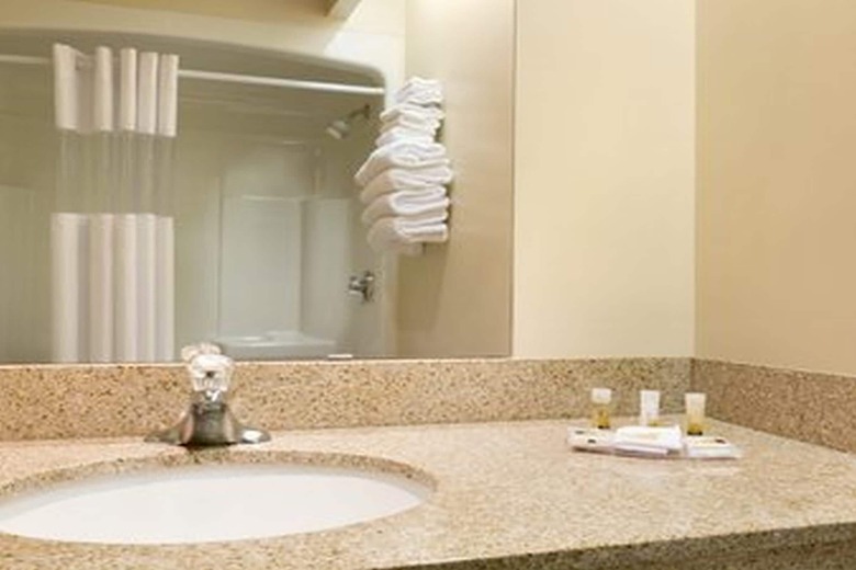 Hotel Days Inn Toronto East Beaches