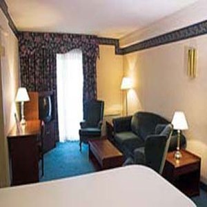 Hotel Howard Johnson Toronto East