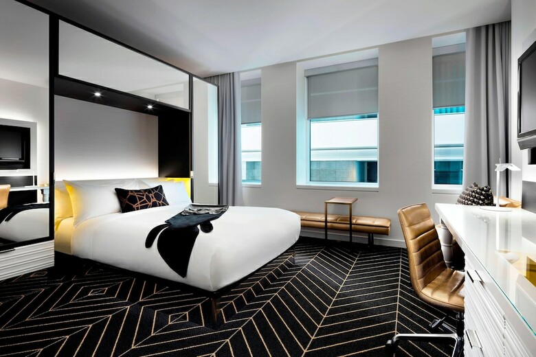 Hotel W Montreal