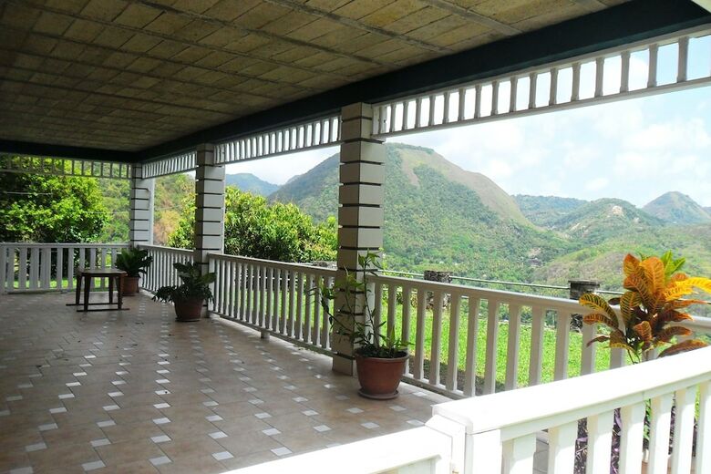 Bed & Breakfast La Haut Resort