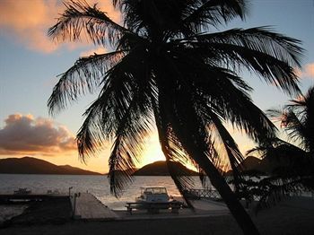Fort Recovery Beachfront Villa & Suites Hotel