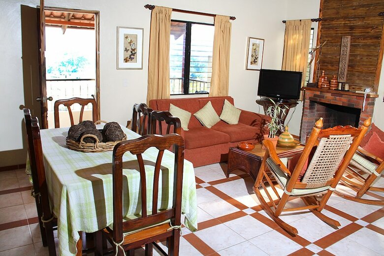 Altocerro Villas Hotel & Camping