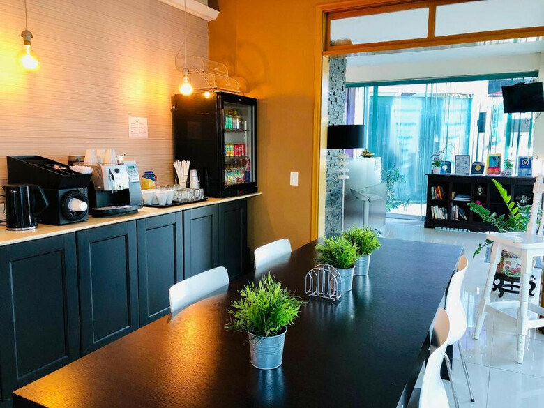 Aparthotel Quint�s Travelers Inn