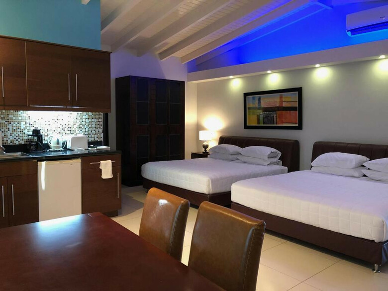 Aparthotel Quint�s Travelers Inn