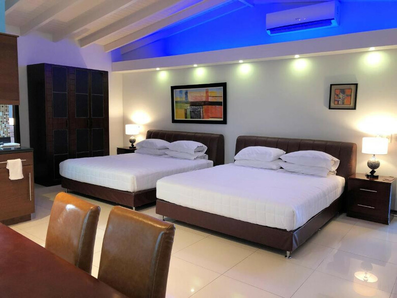 Aparthotel Quint�s Travelers Inn