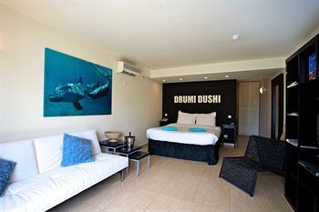 Hotel Dolphin Suites