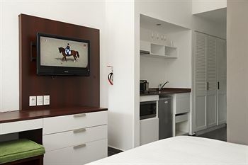 Trupial Inn Hotel & Casino