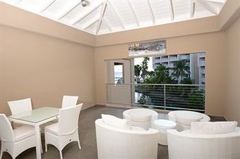 Aparthotel The Beach House Curacao