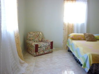 Bed & Breakfast East Bay Villas
