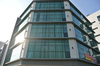 Hotel Super 8 Bayan Baru