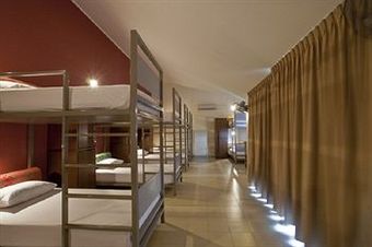 Albergue Victoria Inn