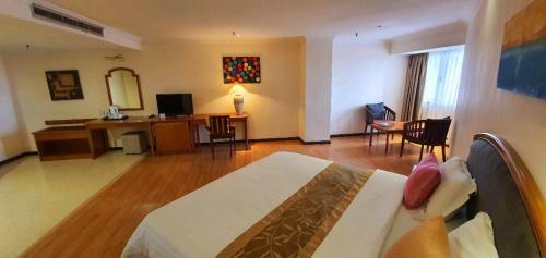 Kemena Plaza Hotel