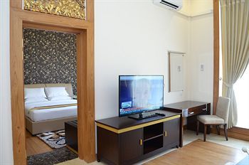 Royal President Hotel