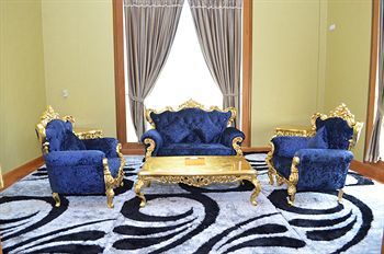 Royal President Hotel