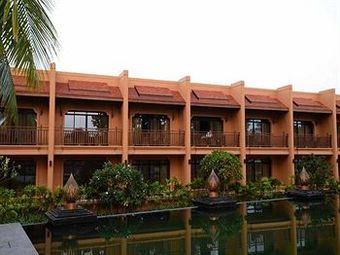 Bagan Umbra Hotel