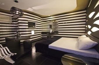 Hotel Victoria Court Balintawak