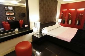 Hotel Victoria Court North Edsa