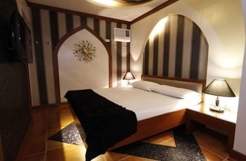 Hotel Victoria Court North Edsa