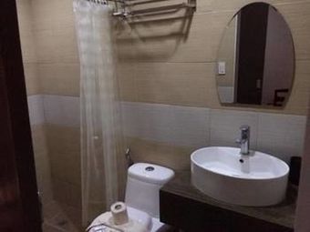 Rovic's Tourist Hotel