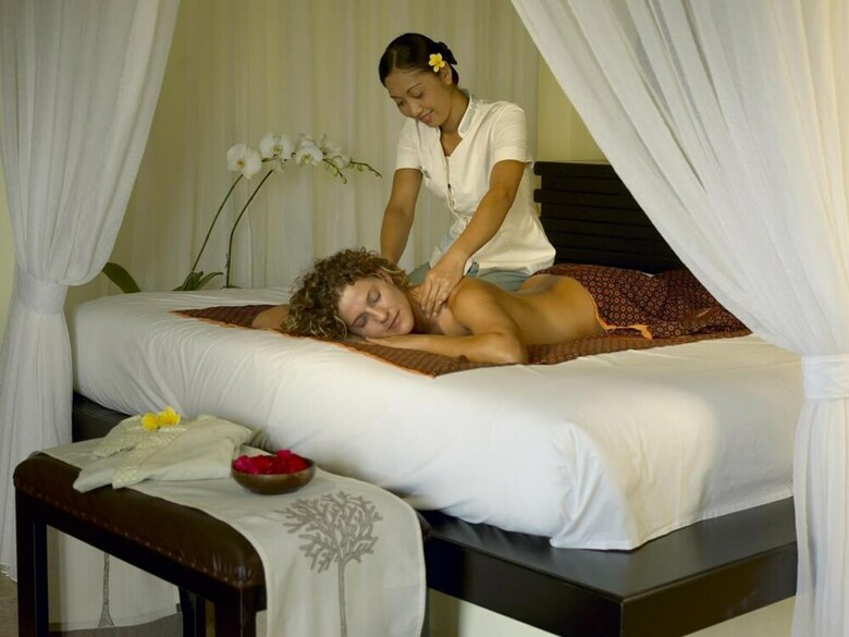 Hotel Dreamland Luxury Villas And S