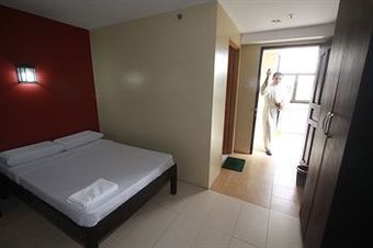 Hotel Sampaguita Suites Plaza Garcia