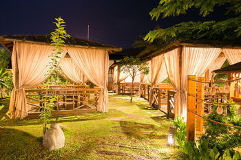 Hotel Grand Orchid Villa Resort