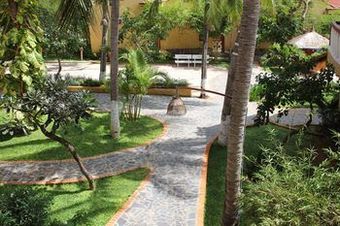 Hotel Nang Hon Rom Resort