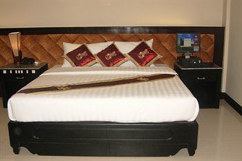 Rock Royal Hotel & Resort
