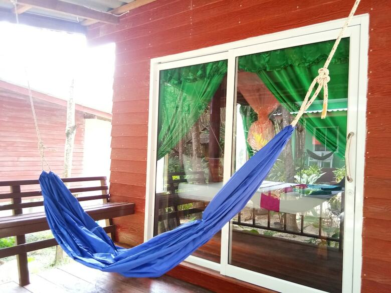 Hotel Lanta Maikeaw Bungalow