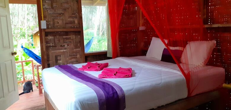 Hotel Lanta Maikeaw Bungalow