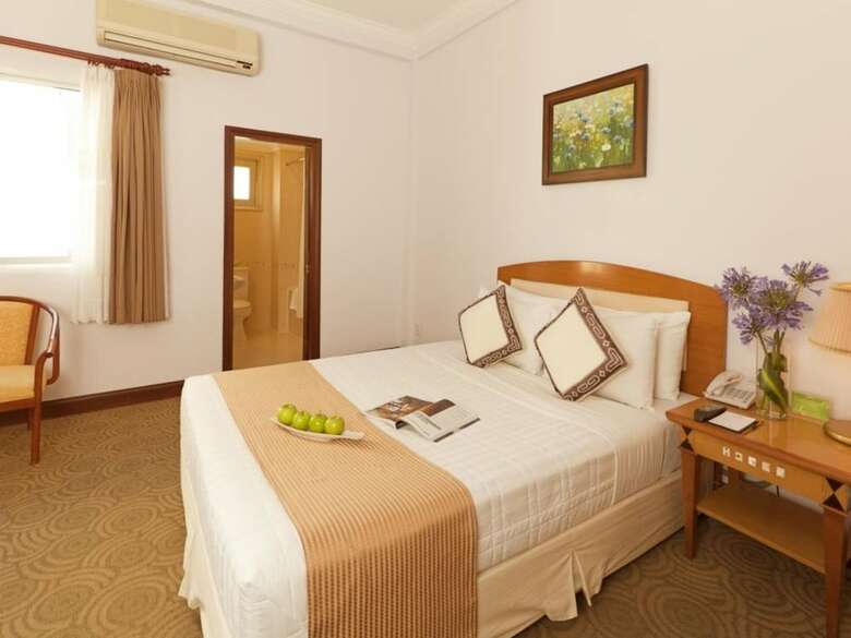 Liberty Hotel Saigon Parkview