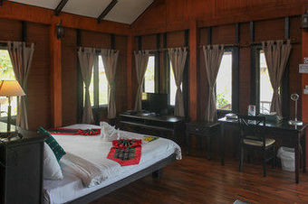 Hotel Thailife Homestay Resort & Spa