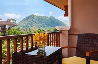 Hotel Romantic Resort And Spa
