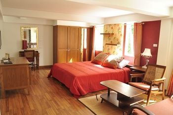 Aparthotel The Laguna Serviced Apartment